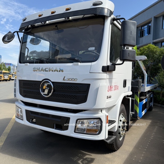 cheap flatbed wrecker for sale with crane