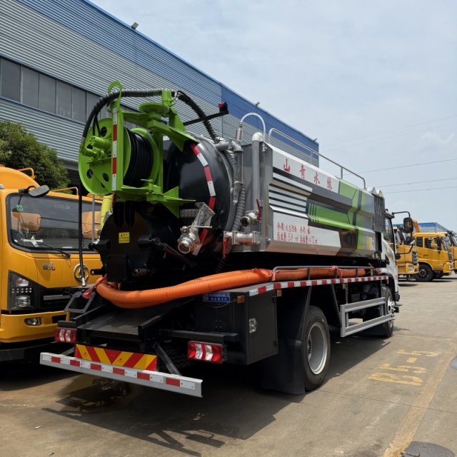 Shacman 4x2 7m3 sewage tanker 5m3 pressue clean water tanker jet vacuum suction combined cleaning truck,Chengli Special Automobile Co.,Ltd,Shacman 12tons sewer jetter water clean pressure vacuum suction truck