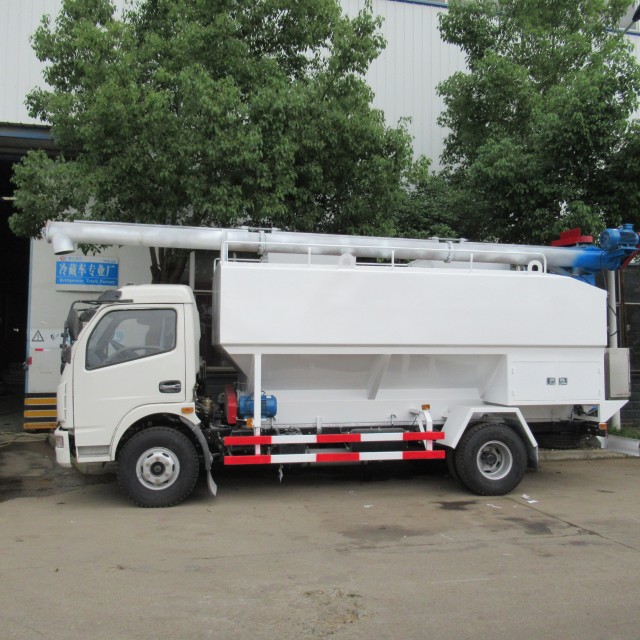 poultry feed distributor truck