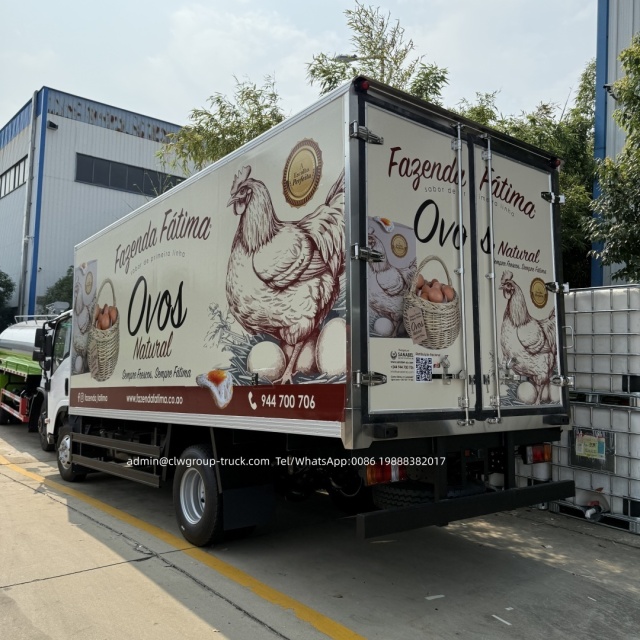 Isuzu 130hp 6tons egg transportation frozen chicken meat refrigerated van,Chengli Special Automobile Co.,Ltd,Isuzu 6tons 8tons frozen chicken egg transportation fridge truck with meat rails