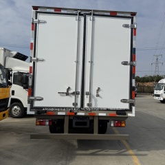 Double crew cabin isuzu 4x2 4x4 3.5tons small cold storage truck,Chengli Special Automobile Co.,Ltd,Isuzu double cabin 4x2 4x4 2tons 3.5tons cold storage refrigerated van