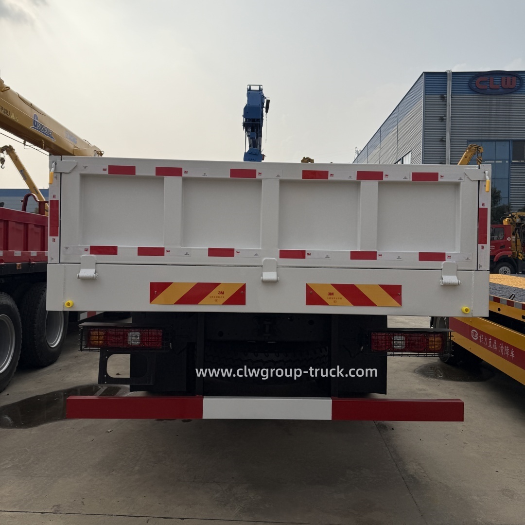 Shacman L3000 5 Ton 6.3Ton 7 Ton Hydraulic Truck Crane straight boom with Strong Power,Chengli Special Automobile Co.,Ltd,Shacman Cargo Truck with 5 6.3tons CLW Straight Boom crane dropside truck
