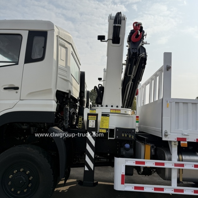 CLW 6X6 Fold Boom Truck Crane Hydraulic 12 Ton knuckle arm cargo truck,Chengli Special Automobile Co.,Ltd,CLW 6x4 6X6 Fold Boom Truck Crane Hydraulic 12 Ton knuckle arm cargo truck