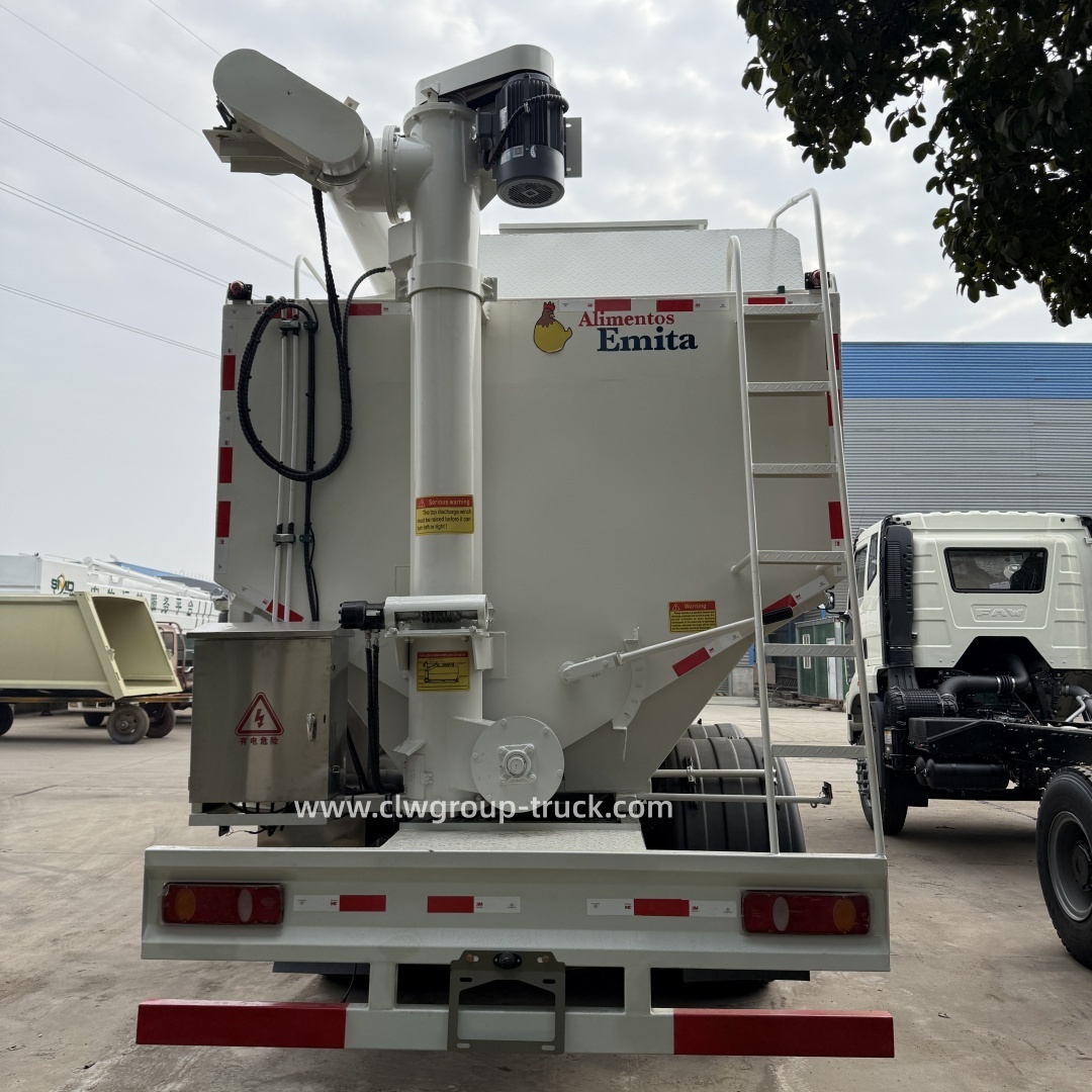 CLW 6X4 15tons Bulk-Fodder Transport Truck for Chicken Cattle Pig Poultry Farm,Chengli Special Automobile Co.,Ltd,Dongfeng 6x4 15tons livestock chicken cattle pig poultry farm feed truck