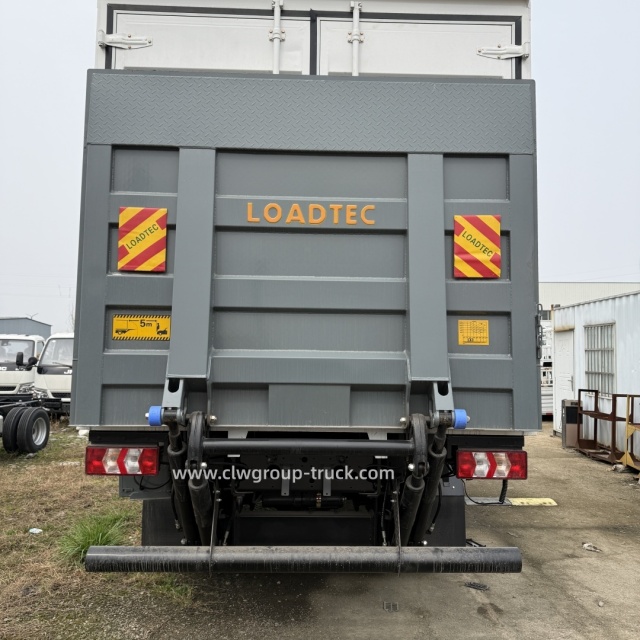 Shacman x9 closed carbon steel dry product transport cargo van with 1500kg tailgate lifter,Chengli Special Automobile Co.,Ltd,Shacman X9 closed box dry product transport cargo truck with tailgate lifter