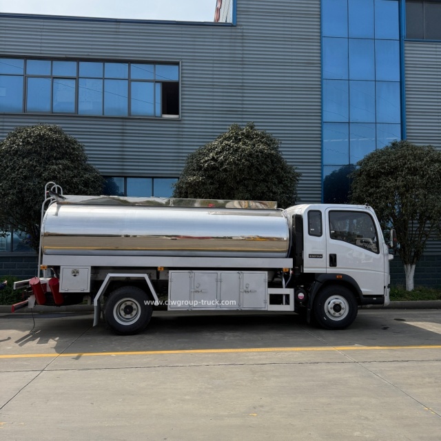 Sinotruk howo 6cbm 8cbm Aluminum Alloy mirror face Steel Oil tank  Fuel Dispenser truck,Chengli Special Automobile Co.,Ltd,Sinotruk 4x2 6cbm 8cbm 10cbm mirror face  aluminum alloy refueling truck