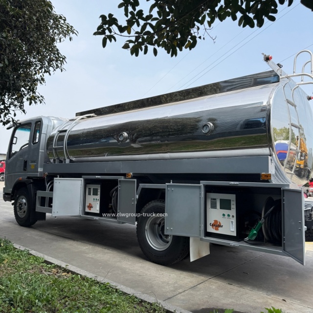 Sinotruk howo 6cbm 8cbm Aluminum Alloy mirror face Steel Oil tank  Fuel Dispenser truck,Chengli Special Automobile Co.,Ltd,Sinotruk 4x2 6cbm 8cbm 10cbm mirror face  aluminum alloy refueling truck