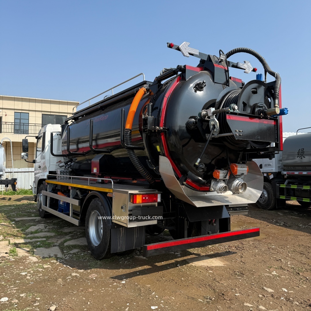 Cesspool Emptying Liquid Waste Toilet Septic Vacuum Pump Sucker truck,Chengli Special Automobile Co.,Ltd,Dongfeng 12m3 pressure washing jetting liquid waste truck with burner