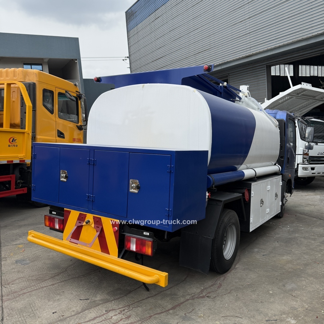 Sinotruk 4000litres 5000litres edible oil mobile refueling bowser dispenser truck,Chengli Special Automobile Co.,Ltd,Sinotruk 4m3 5m3 6m3 edible oil mobile fuel bowser refueling dispenser truck