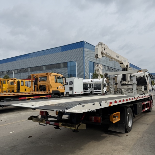 Sinotruk howo yuchai engine 160hp 140hp flatbed delivery traffic rescue tow truck crane,Chengli Special Automobile Co.,Ltd,Sinotruk howo faltbed delivery wrecker telescopic boom rescue tow truck crane