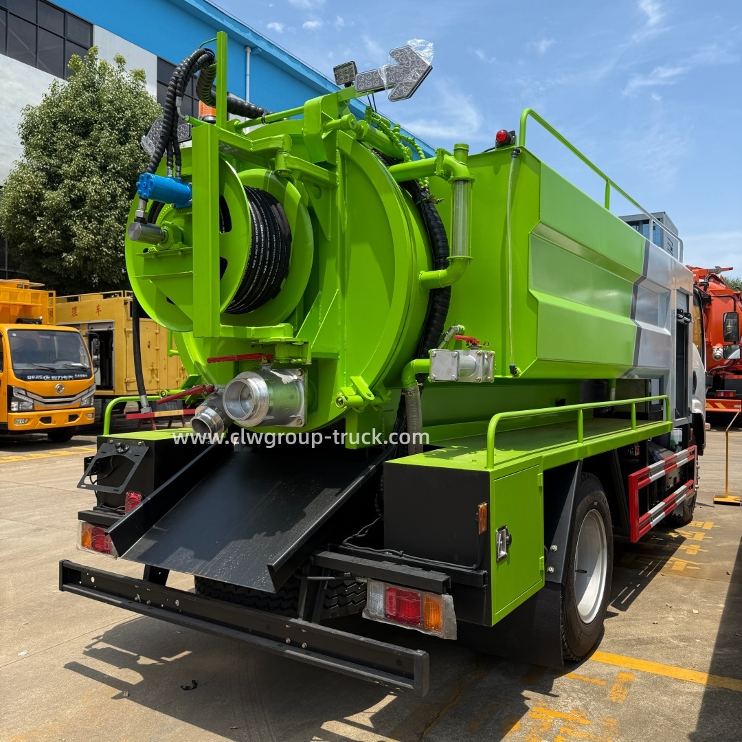 Isuzu 6m3 8m3 waste septic tank clw group vacuum sewing sewage truck,Chengli Special Automobile Co.,Ltd,Isuzu 6m3 8m3 waste septic tank fecal suction vacuum sewing sewage truck