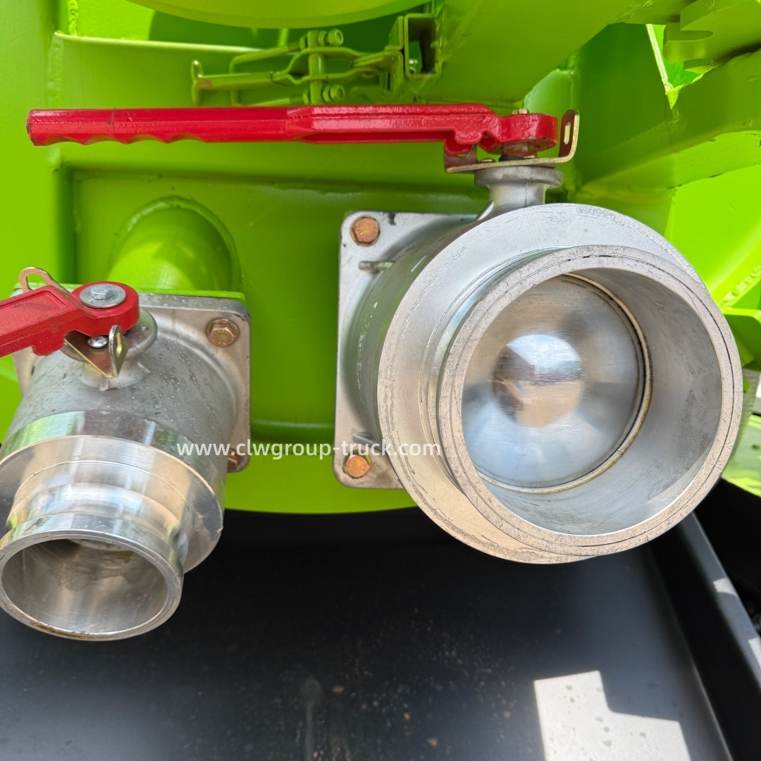 Isuzu 6m3 8m3 waste septic tank clw group vacuum sewing sewage truck,Chengli Special Automobile Co.,Ltd,Isuzu 6m3 8m3 waste septic tank fecal suction vacuum sewing sewage truck