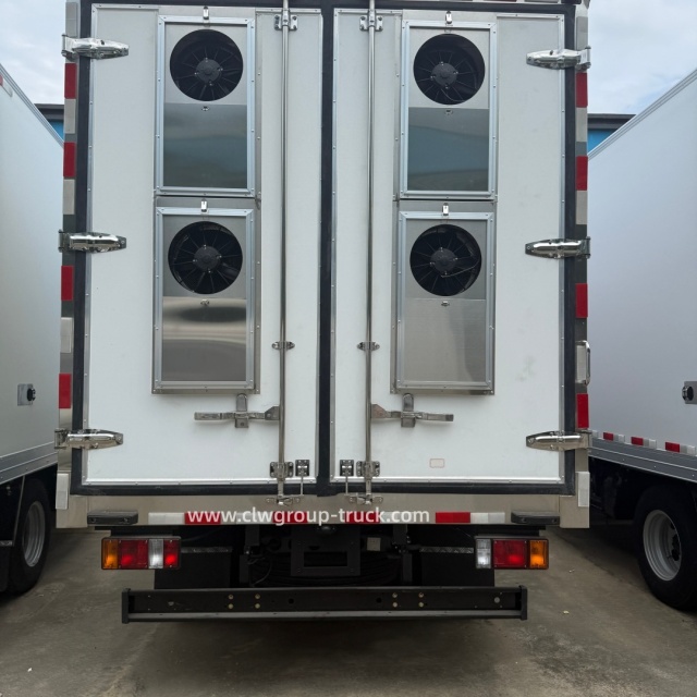 Isuzu 4tons livestock poultry transport day old chicken refrigerated truck,Chengli Special Automobile Co.,Ltd,Isuzu 4tons livestock farm animal day old chicken transport refrigerated truck
