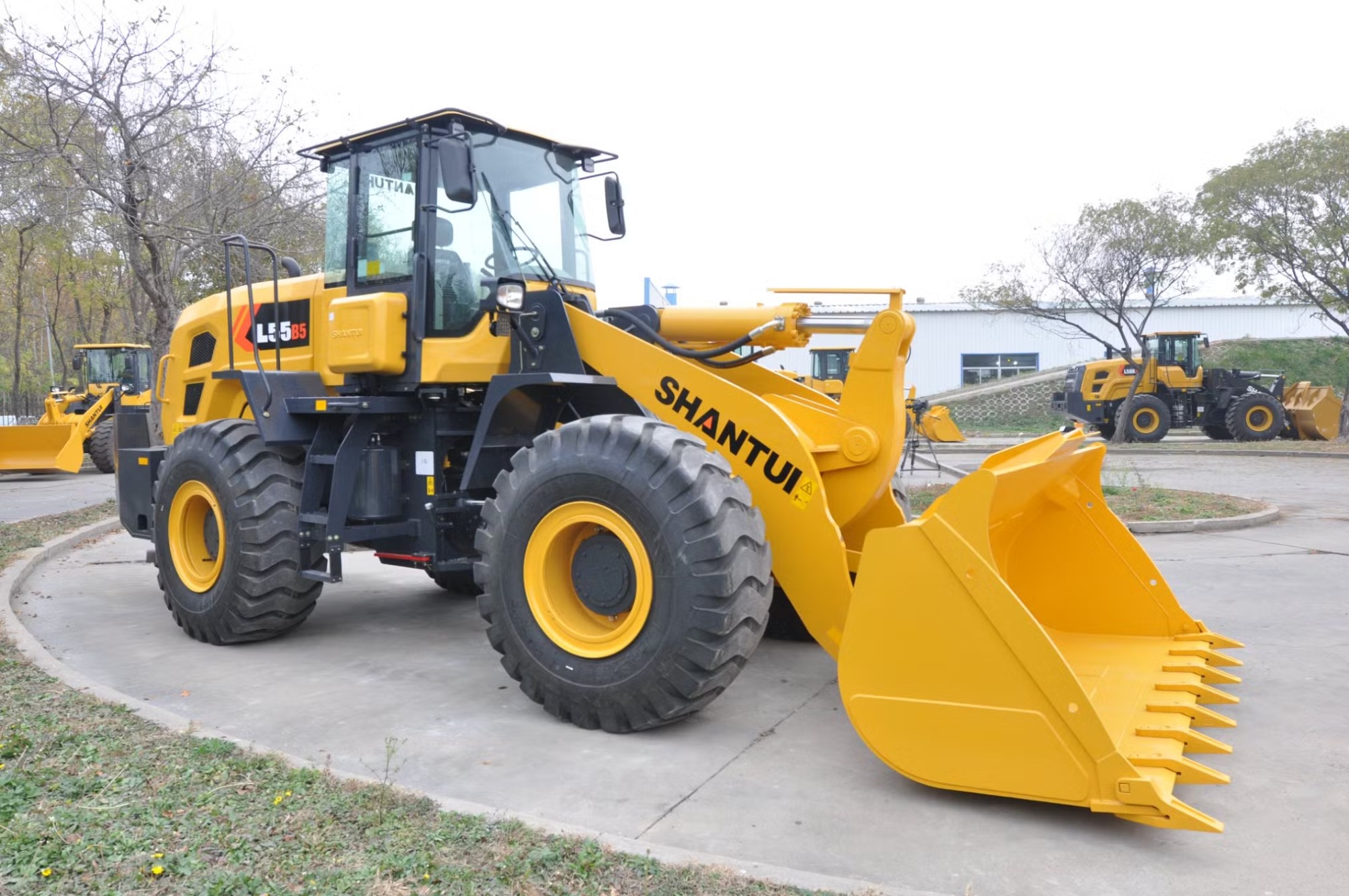 SHANTUI 5T WHEEL LOADER L55-B5