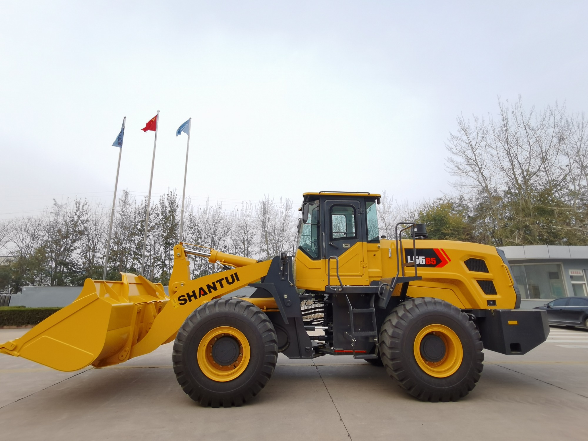 SHANTUI 5T WHEEL LOADER L55-B5