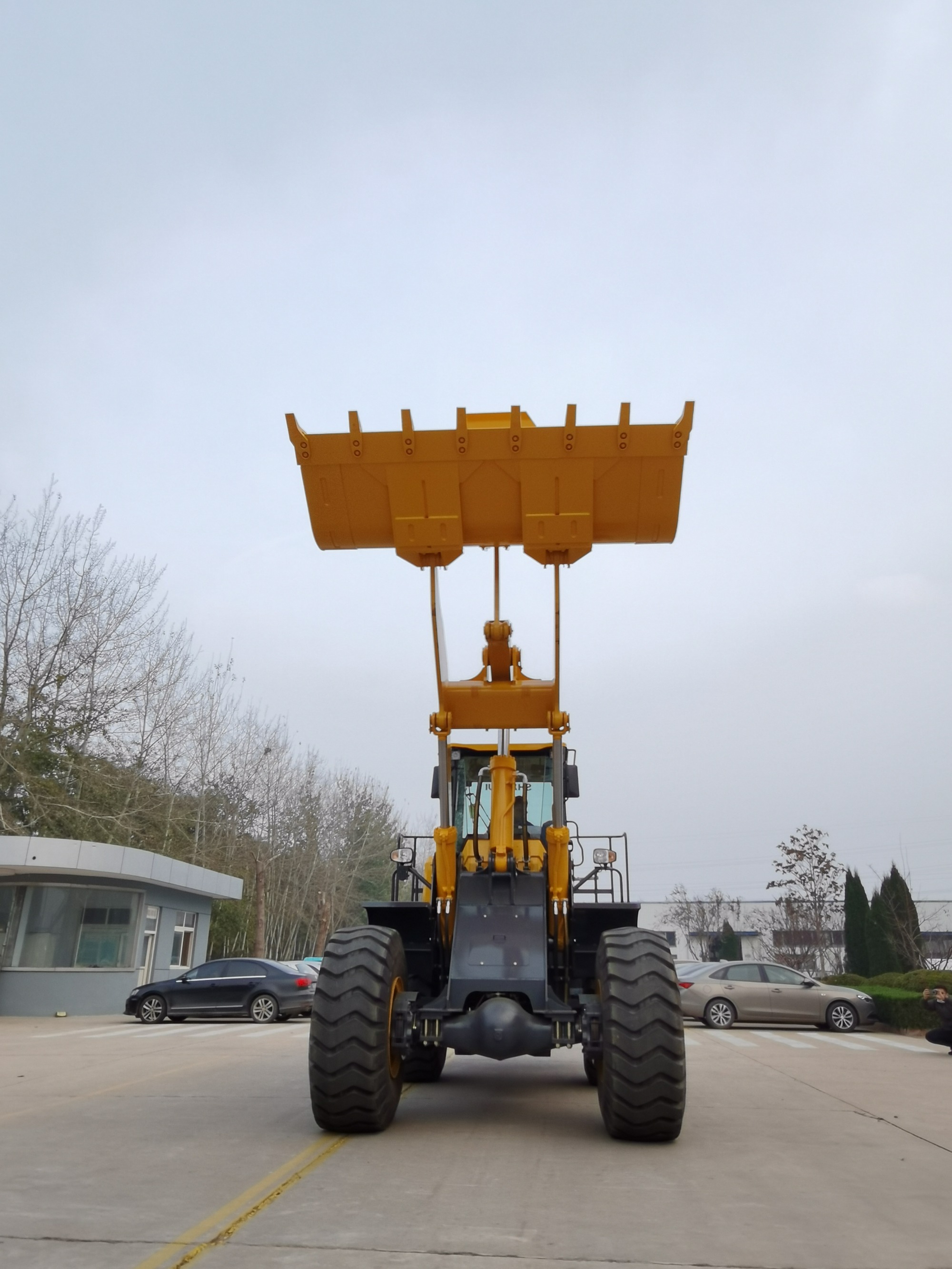 SHANTUI 5T WHEEL LOADER L55-B5