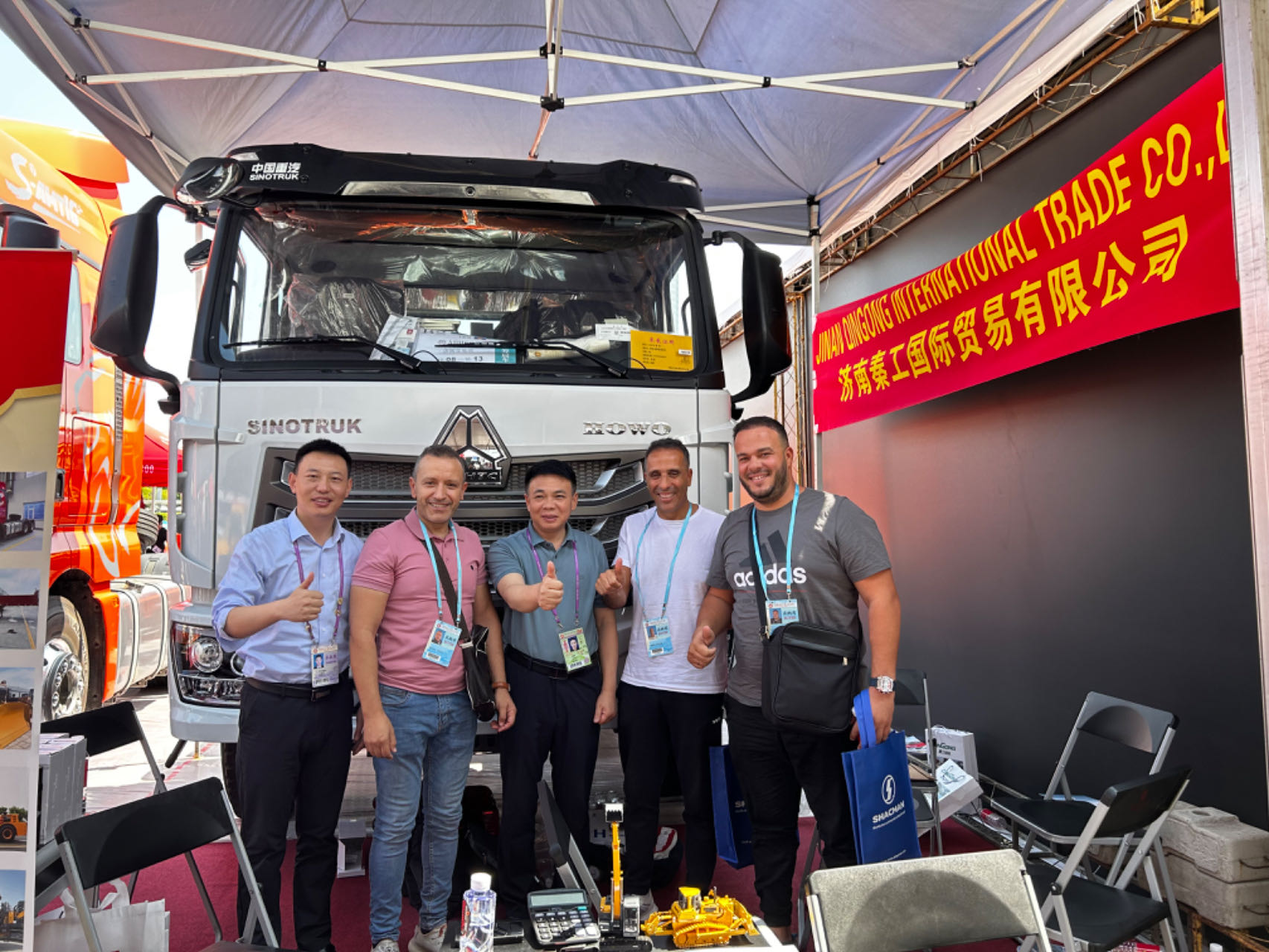 Algeria clients in 135th Canton Fair