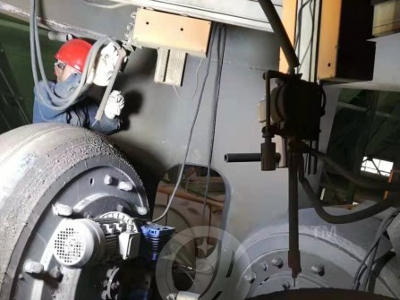 Estación de trabajo de cepillado a gas y revestimiento duro en línea JH-1280