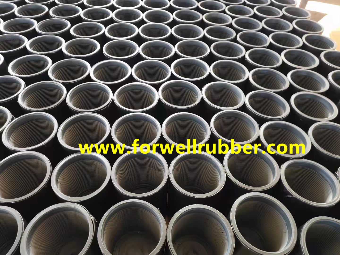 Thread protector for tubing PIN EUE 2-3/8"