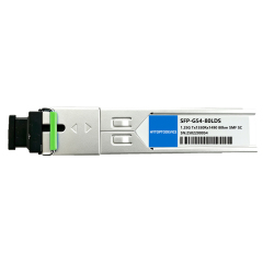 TX1550nm transmit RX1490nm receive 80km ultra long reach BiDi SFP Module SC simplex port close-up shot