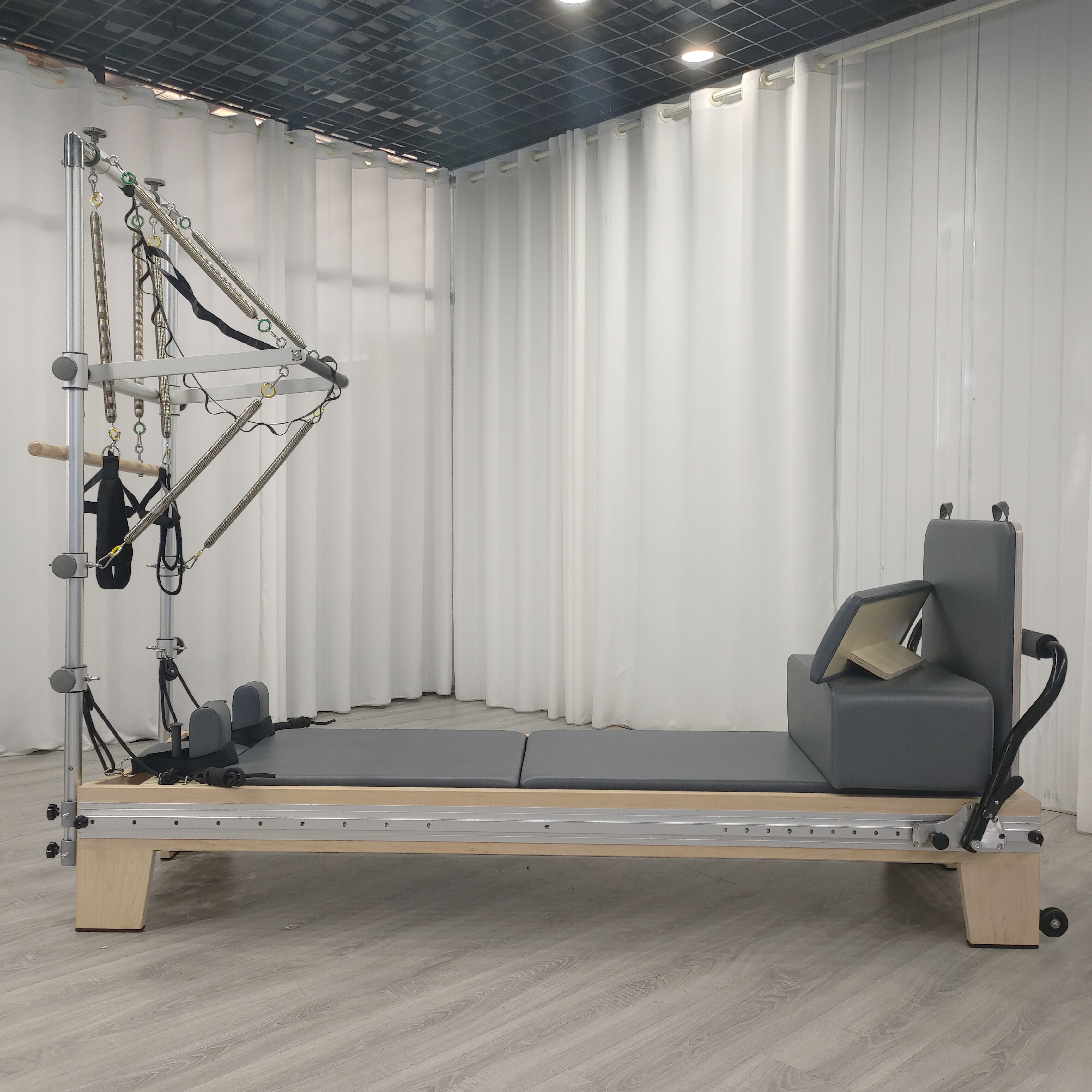 Luxury Full track Maple Pilates Reformer With Tower