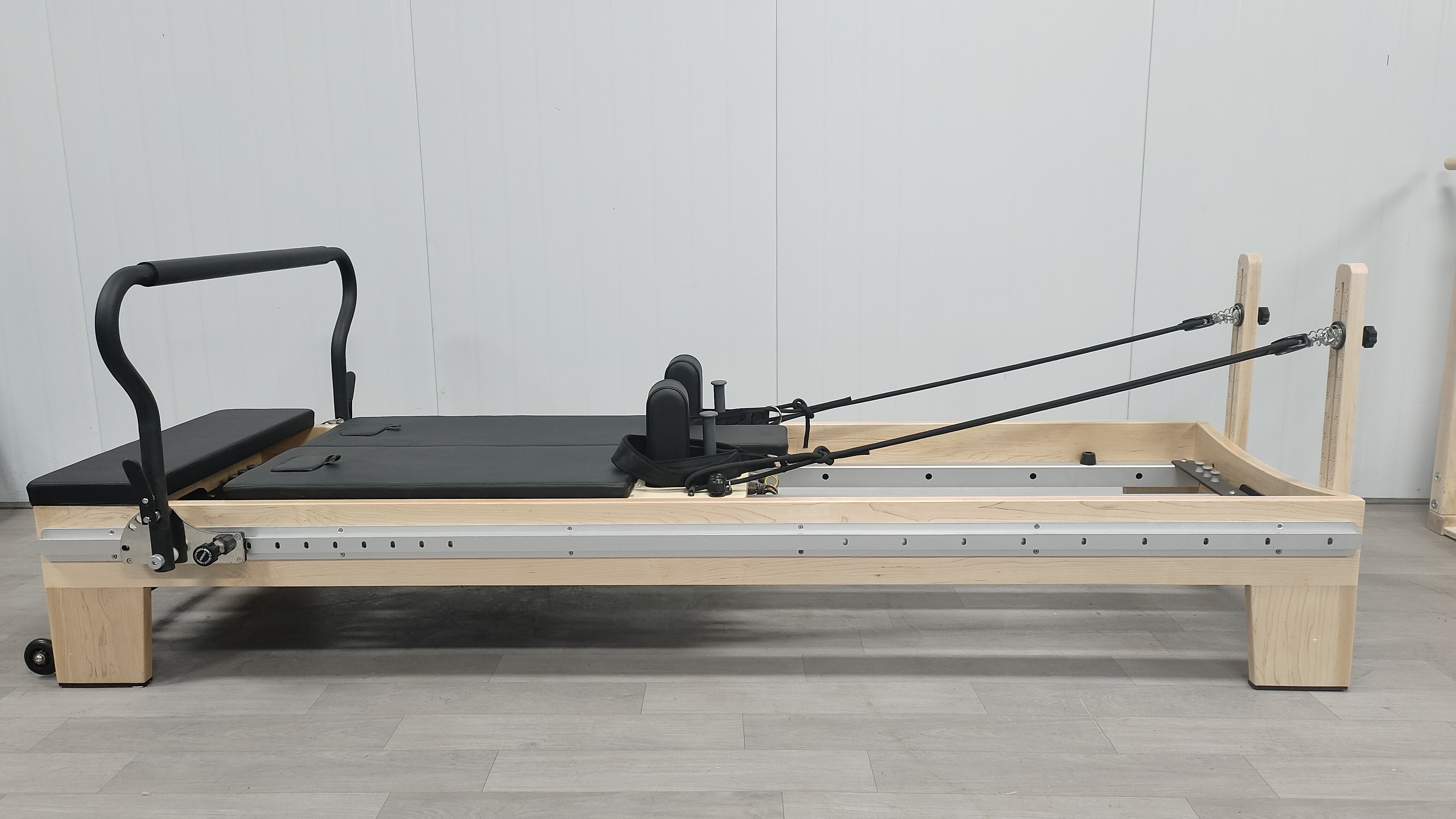 Top quality Full track Maple Pilates Reformer