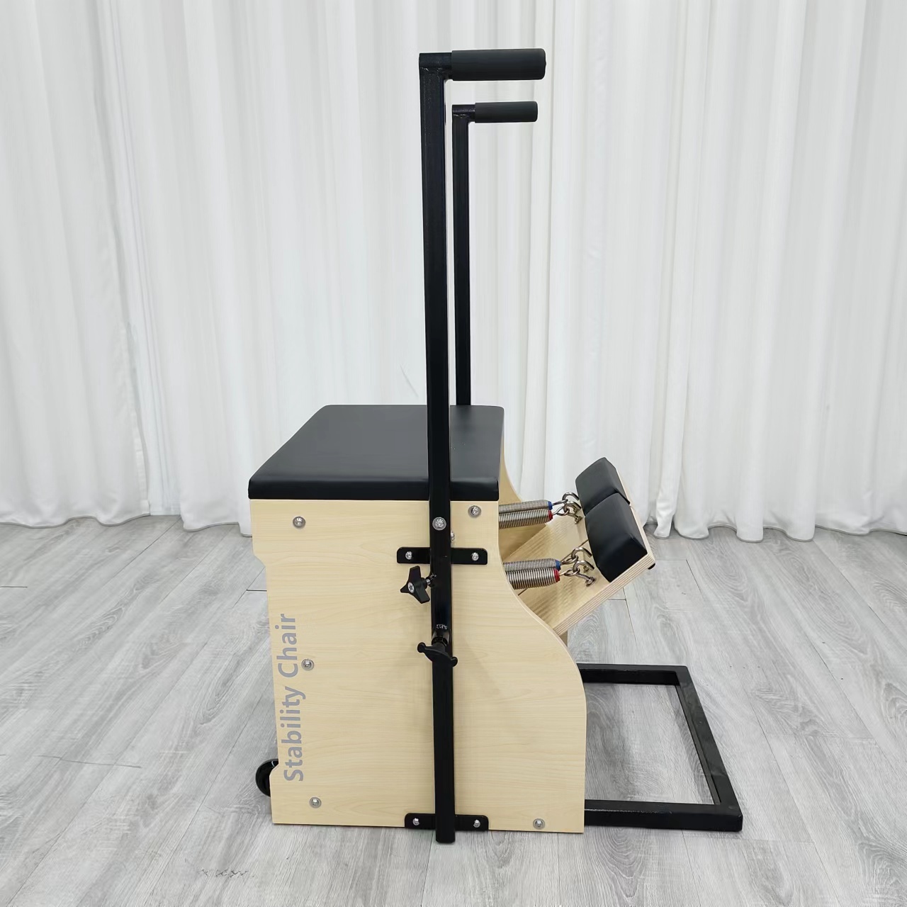 Elite Maple Wunda Chair