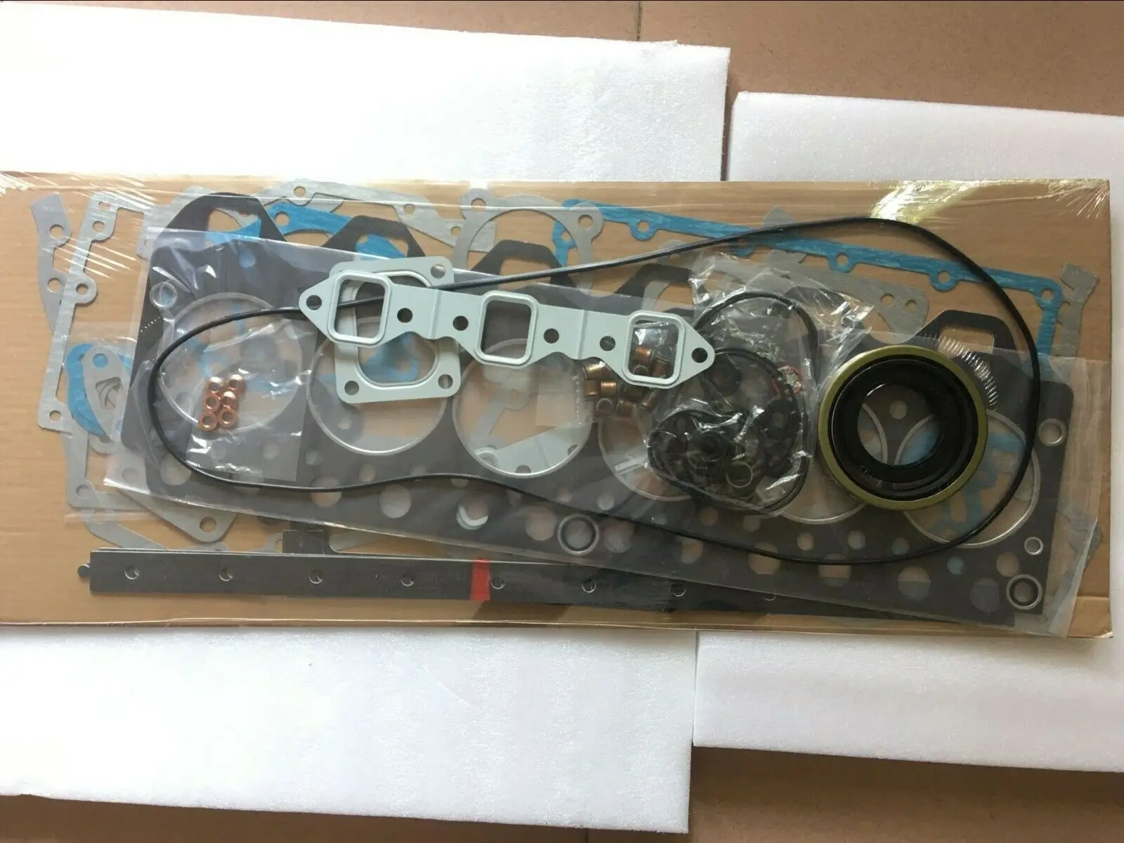For Komatsu 6D95 connecting rod piston ring gasket kit