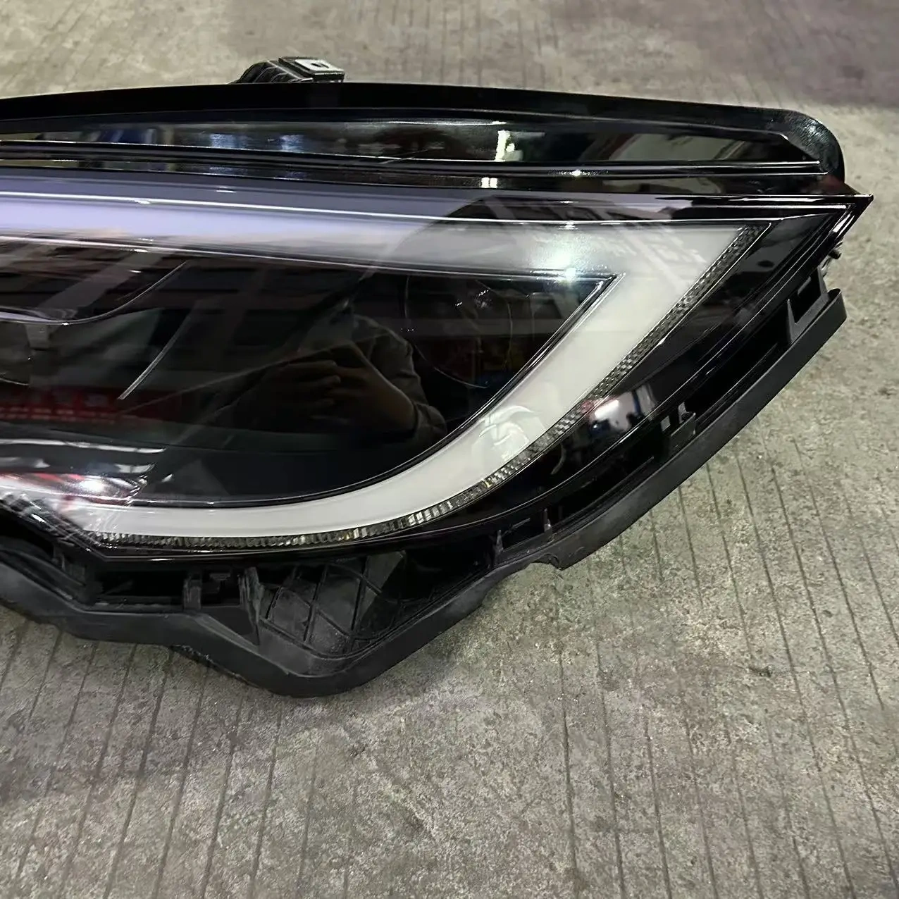Wholesale Price OEM Lights Led Car Headlights With Module for Tesla Model S Plaid 2022 2023 1563713-00-D 1563714-95-C Headlamps