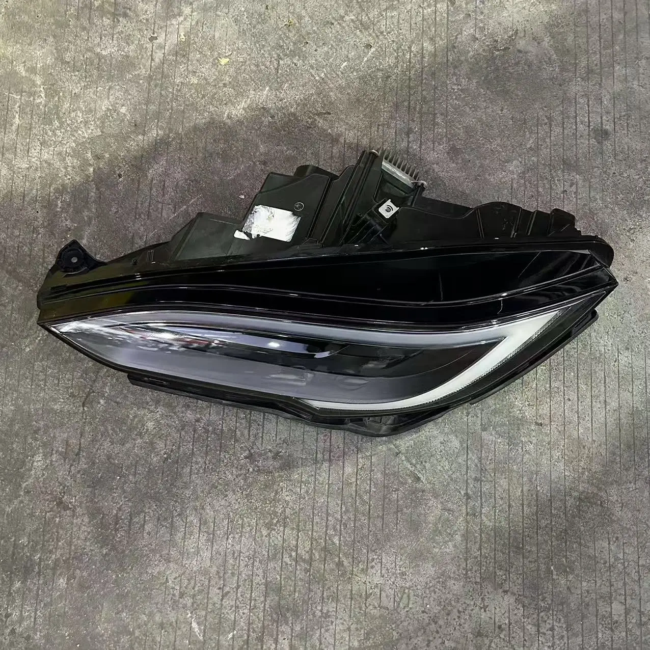 Wholesale Price OEM Lights Led Car Headlights With Module for Tesla Model S Plaid 2022 2023 1563713-00-D 1563714-95-C Headlamps