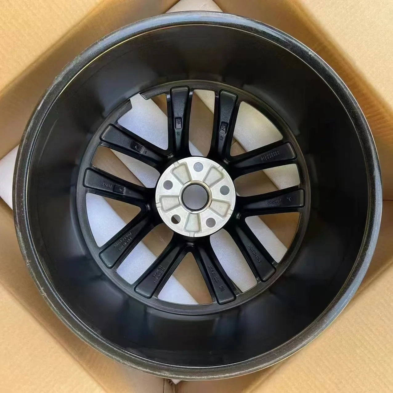 2021-2024 New 21-inch Tesla Model S Paid New Original Wheels with Matte Black Rims