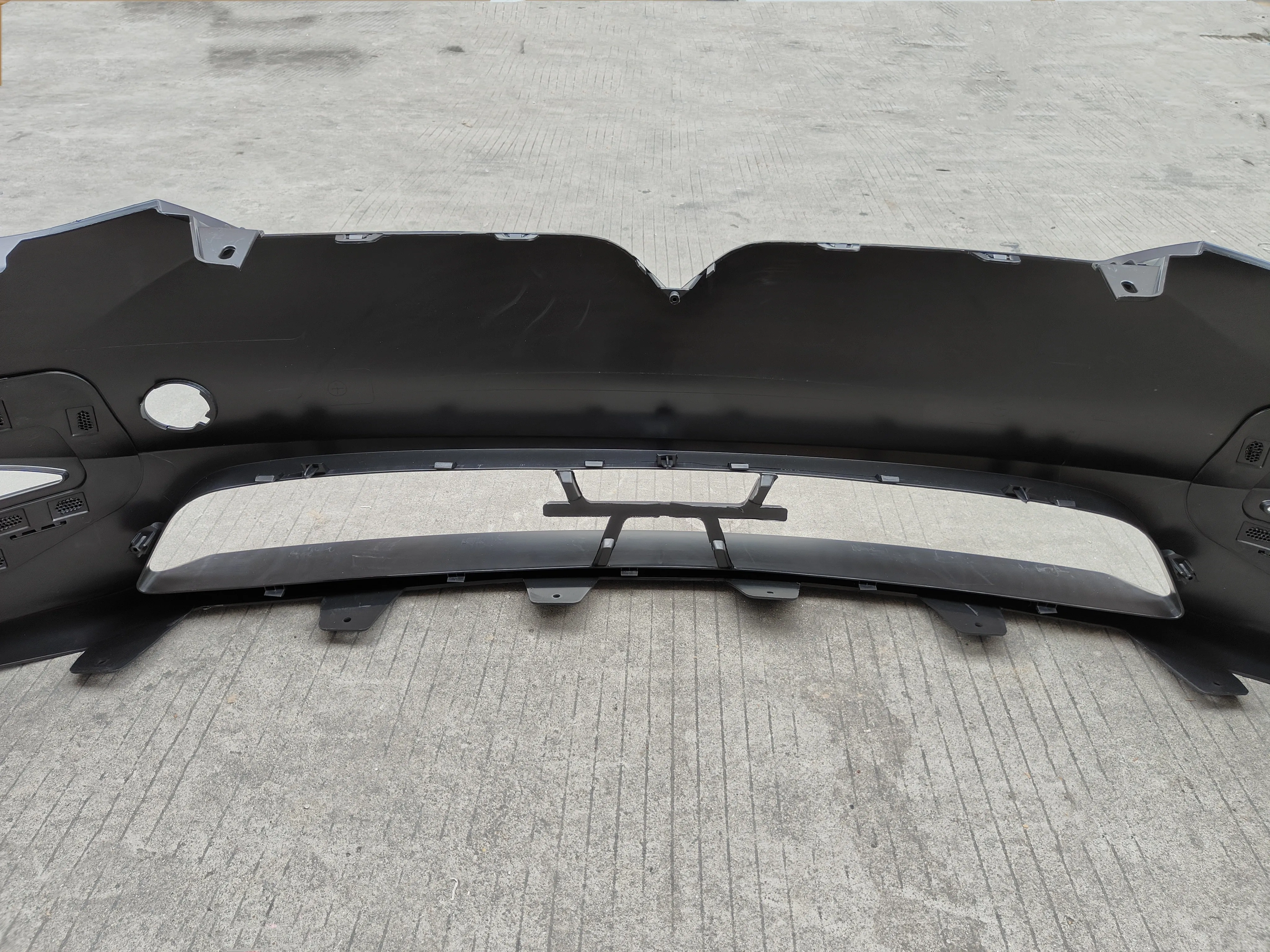 Made in China 2022 2023 tesla Body Kit for tesla Model s Plaid Front Bumper