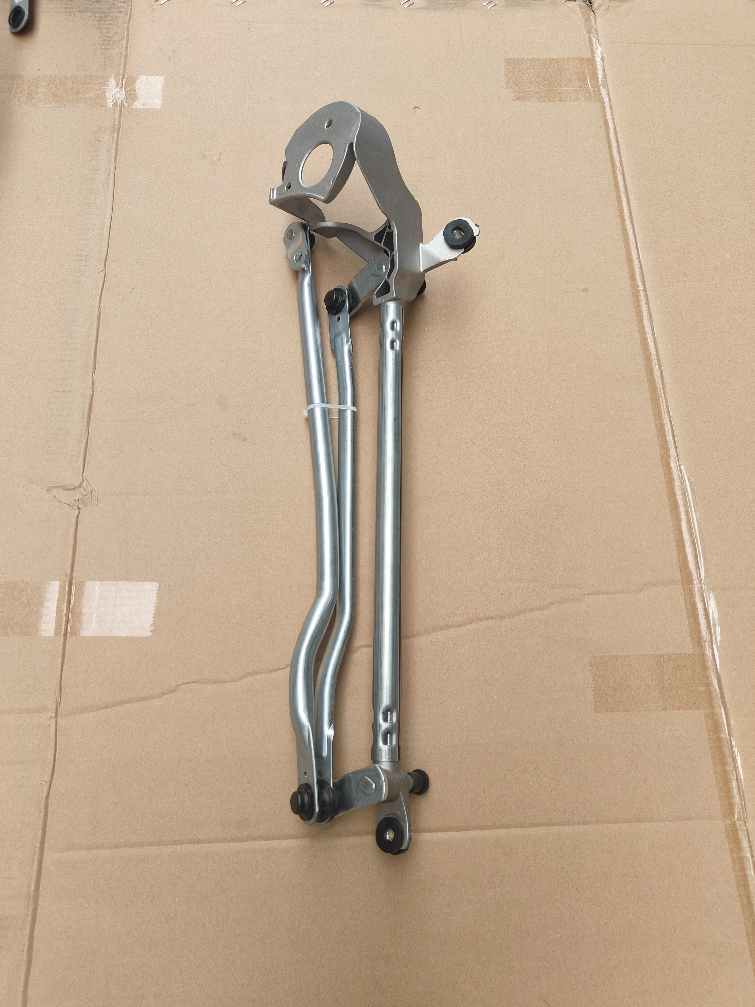 For Tesla MODELS Wiper Linkage Rod New Chinese Manufacturing to Solve the Problem of Scraper Cover