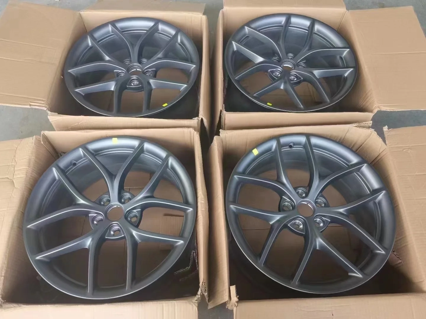 Original tesla Hub 1044265-00-A Suitable for the tesla Model 3 Performance Wheel 19"