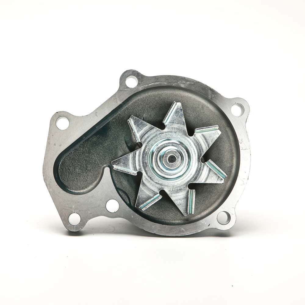 V3300-DI V3300-EB V3300 Water Pump For Kubota Engine Bobcat S250 S300 Tractor
