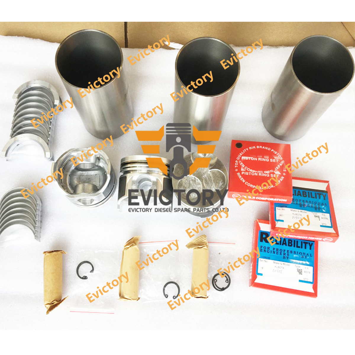 D1105 D1105-E4B Cylinder Head Overhaul Rebuild Kit For Kubota Engine Bobcat 425