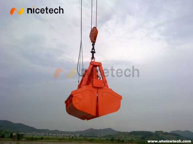 Wireless Remote Control Grab for ship loading