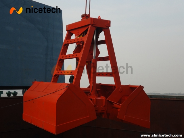 Wireless Remote Control Grab for ship loading