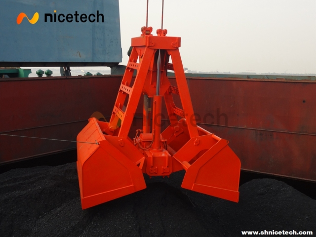 Wireless Remote Control Grab for ship loading