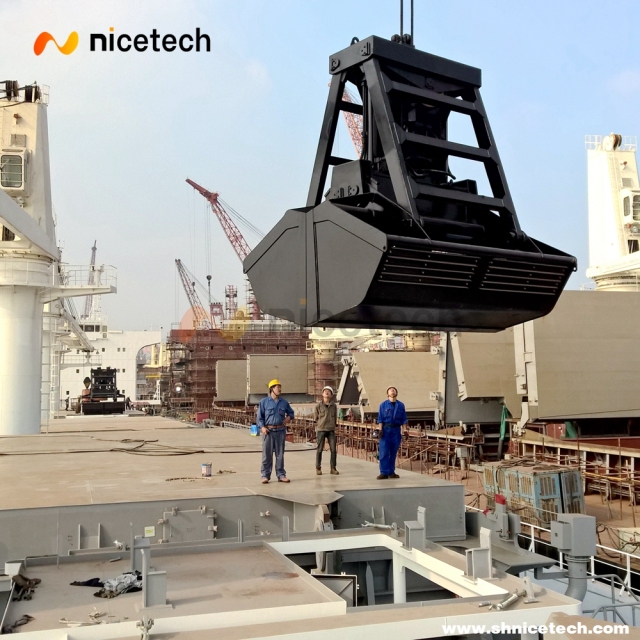 Wireless Remote Control Clamshell Grab