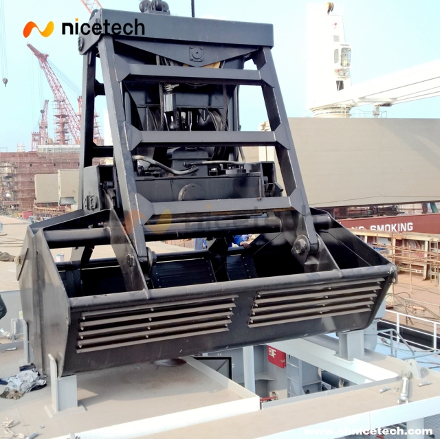 Wireless Remote Control Clamshell Grab