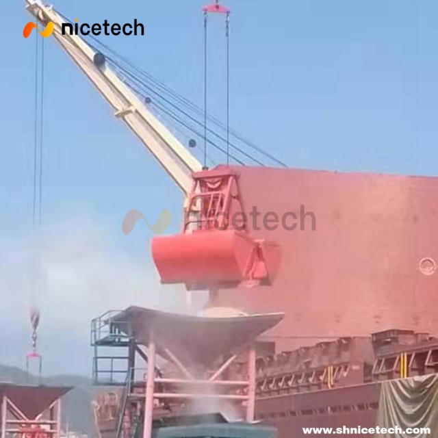 Singe line 15CBM Remote Control Grab  with Leak-proof Device