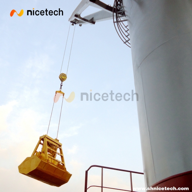 25T 12 CBM RC Clamshell Grab Bucket