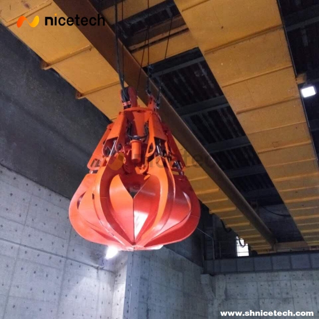 16T 8CBM Full close Electric Hydraulic Orange peel grab operation at power plant