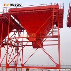 30cbm Fixed Type Mobile Hopper for Truck Loading Dry Bulk Cargo