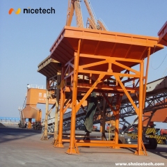 Rail type movable dust-proof hopper (belt conveyor)