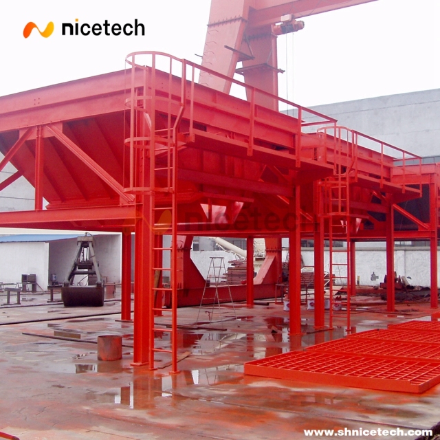 30cbm Fixed Type Mobile Hopper for Truck Loading Dry Bulk Cargo