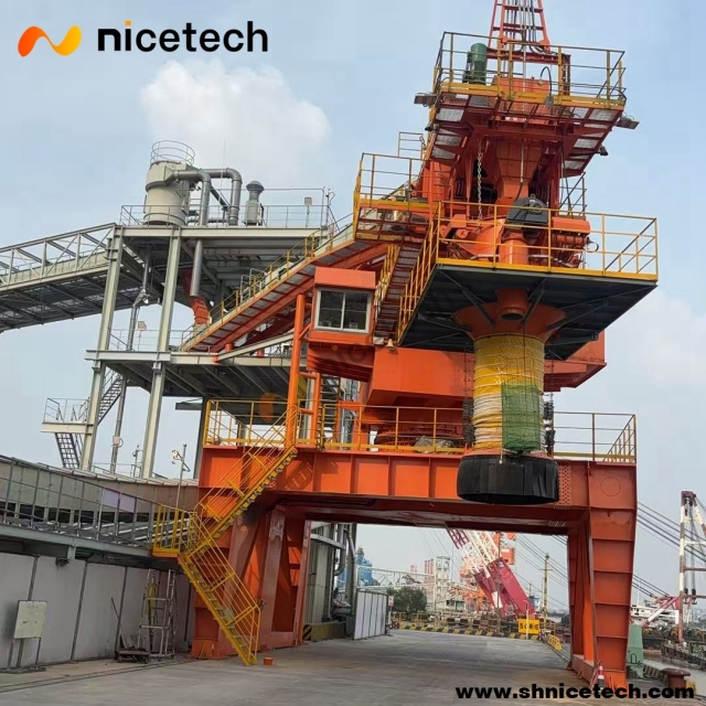 BELT CONVEYOR SHIP LOADER