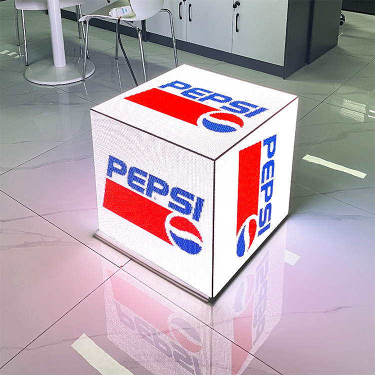 outdoor  led multi-sided display 384mm New design Full color HD P3 cube led advertising screen