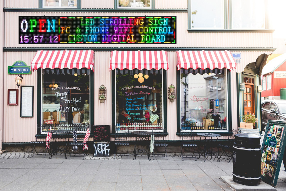 PH10 mm Outdoor 77"x14" LED Sign Programmable LED Signs Full Color Scrolling Led Display High Brightness LED Advertising Display Board